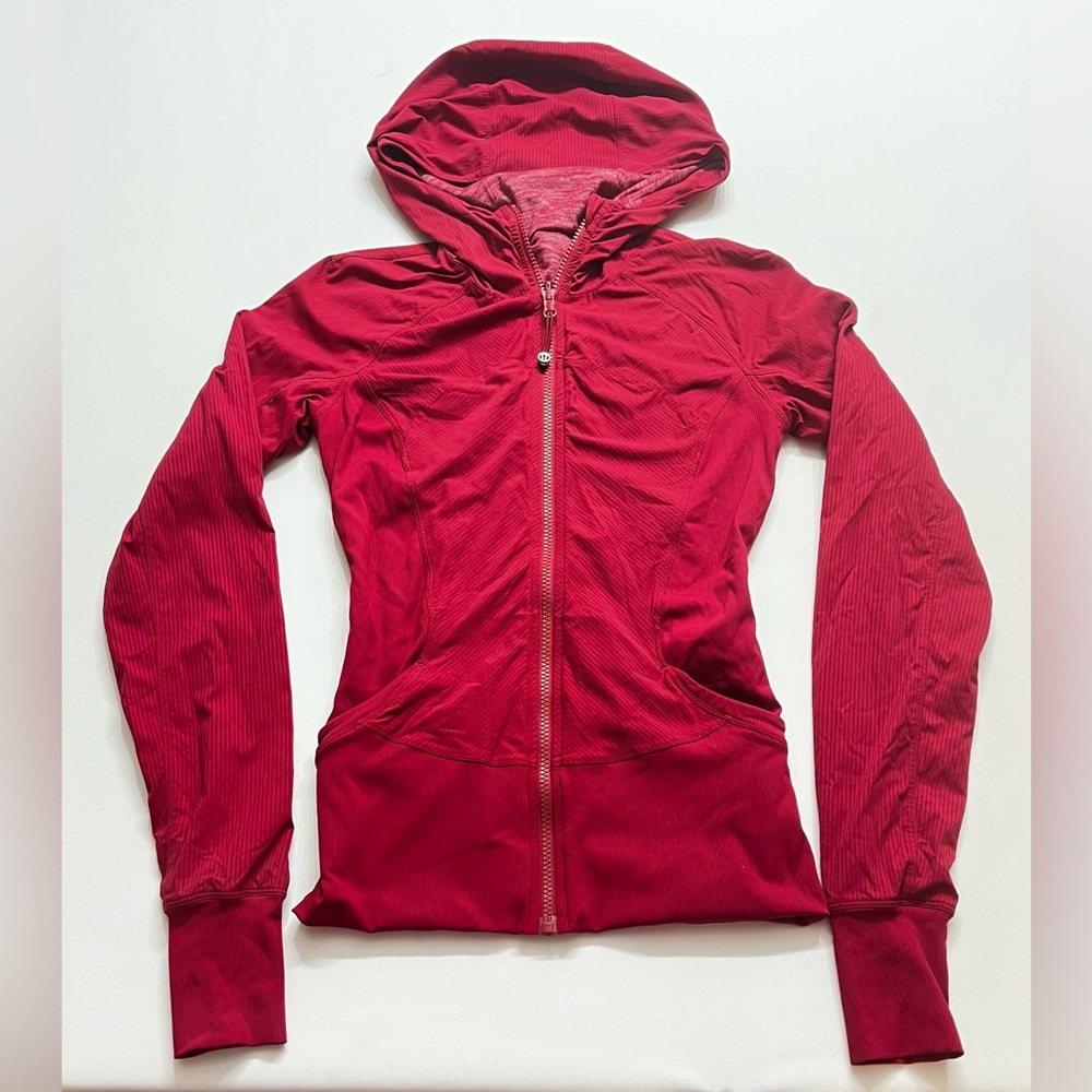 Lululemon Women's Size 4 In Flux Cranberry Red Reversible Full Zip Jacket